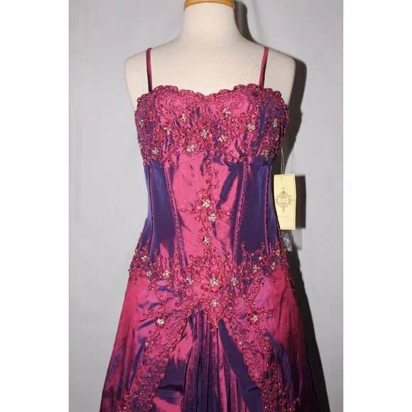 Dollar Fashion #6031 Layered Taffeta and Lace Prom Gown - Size S- PLUM-NEW - Picture 4 of 8